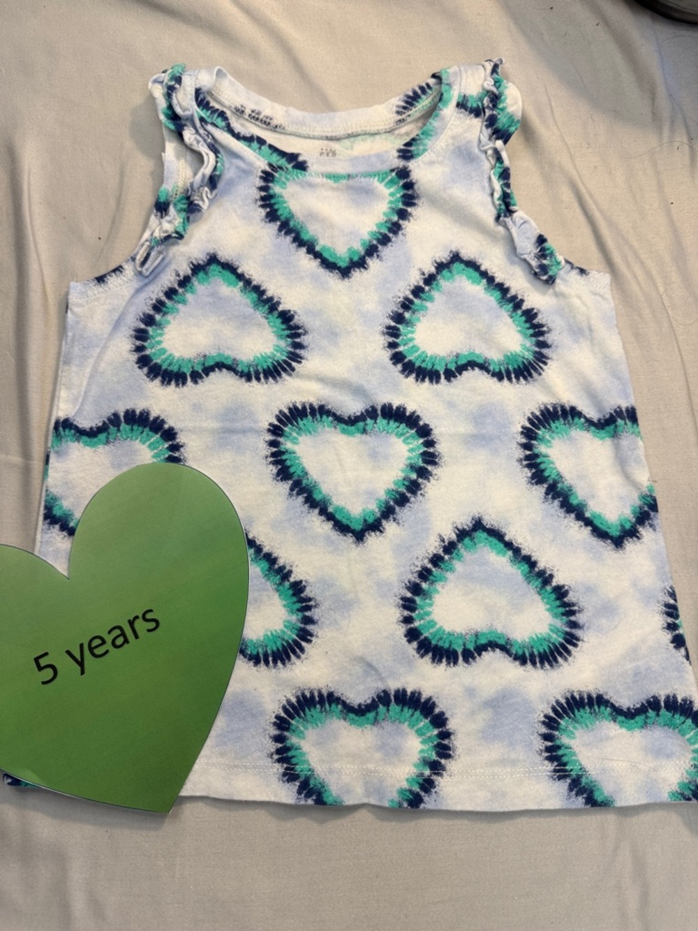 GAP - Tie died tank top with heart design. Size 5